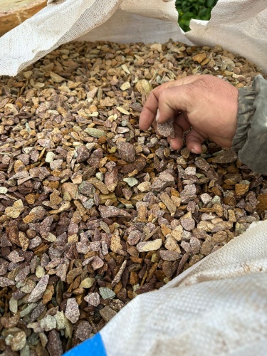 Златолит персиковый декоративная каменная крошка купить в Брянской области