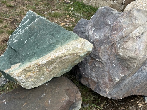 Камни для ландшафтного дизайна зелёные 10-60 килограмм купить в Брянской области