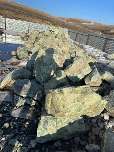 Камни для ландшафтного дизайна зелёные 10-60 килограмм купить в Брянской области