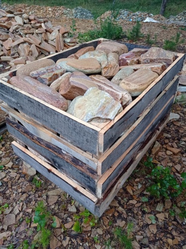 Златолит жёлтый, жёлто-зелёный глыбки и валуны для ланшафтного дизайна купить в Брянской области